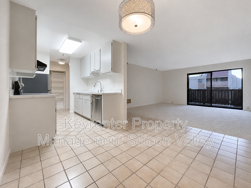 Mountain View Condo: 400 Ortega Ave