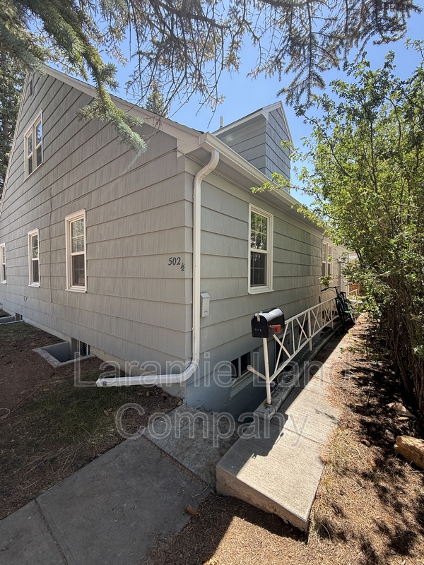 Laramie Condo: 502 & 502 1/2 South 16th - 2