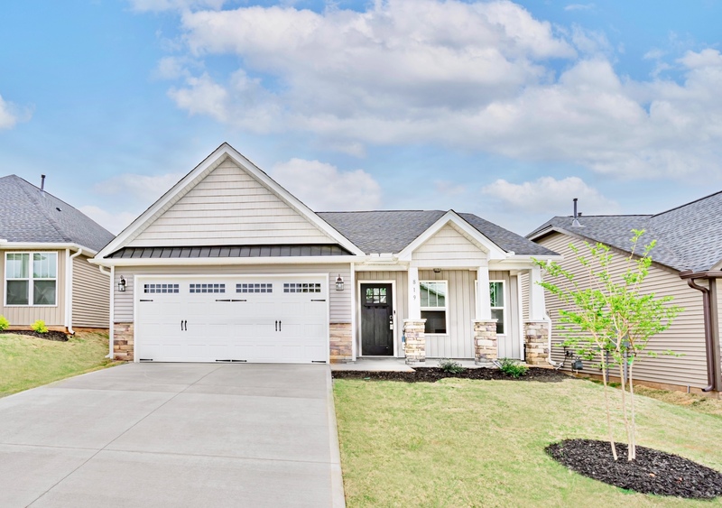 Boiling Springs House: 819 Marple Place