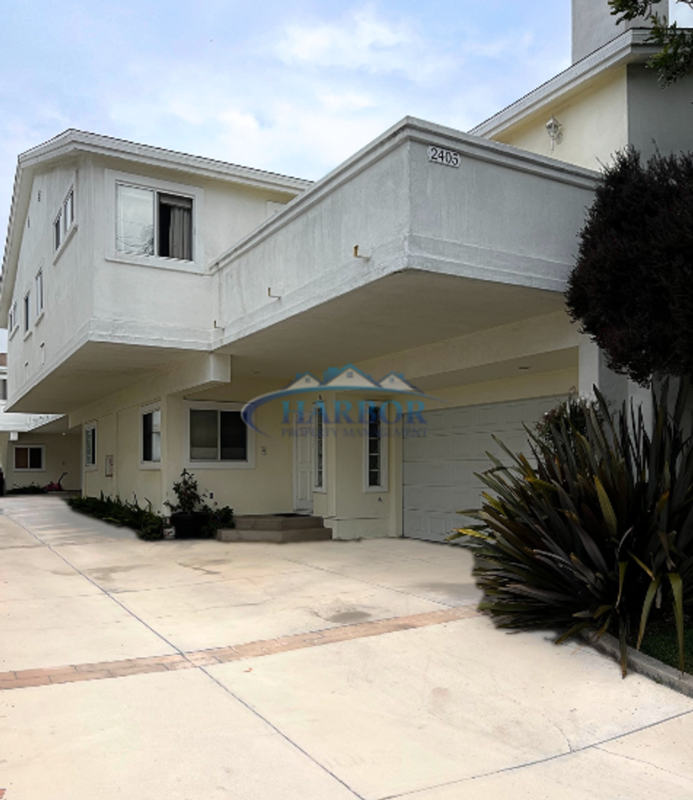 Redondo Beach House: 2405 Vanderbilt Lane