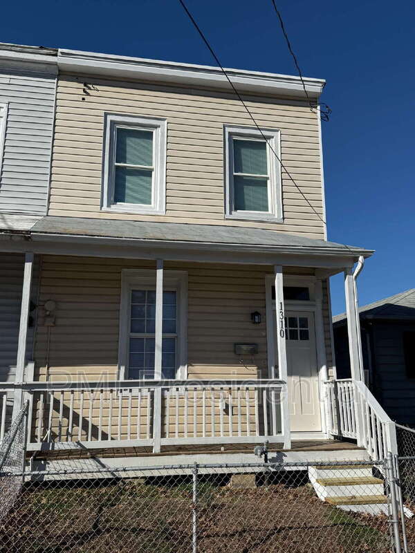 Richmond Townhome: 1310 North 34th Street