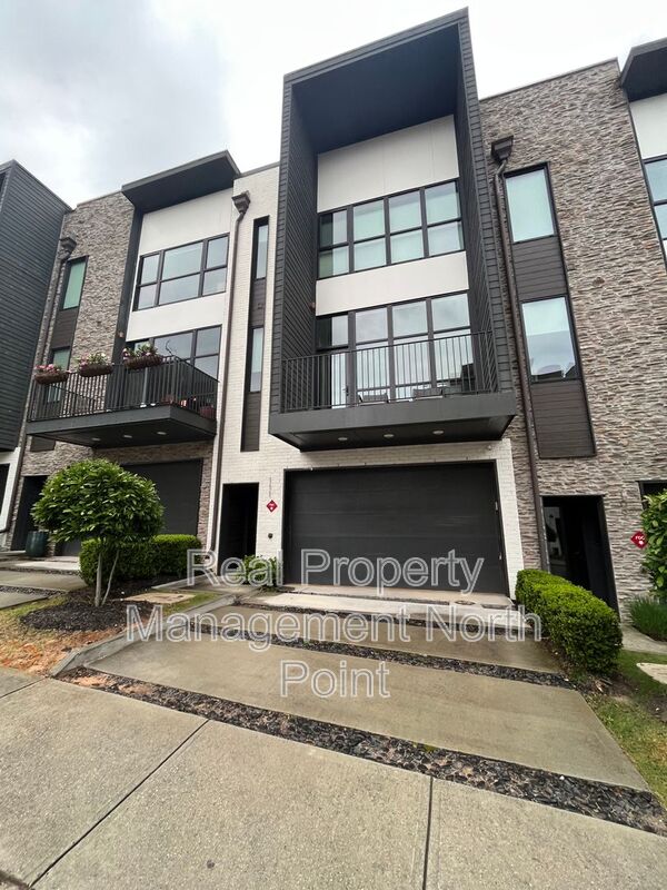 Decatur Townhome: 111 Birch St