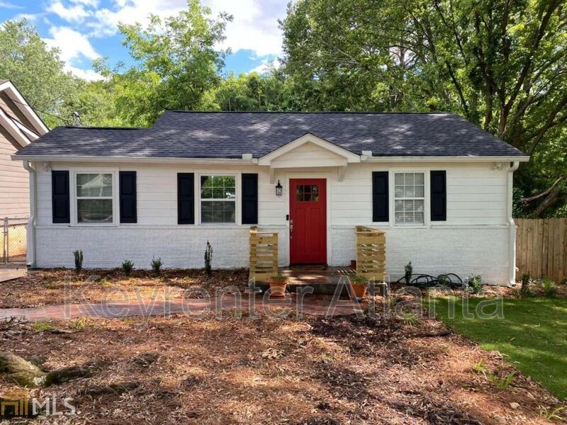 Atlanta House: 1127 DOBBS DR SE