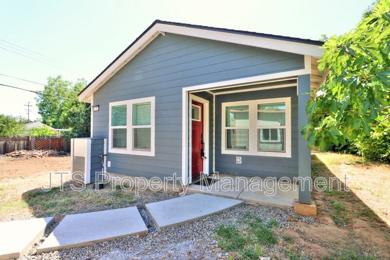 Sacramento House: 4712 65th Street