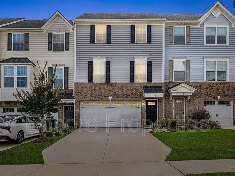 Raleigh Townhome: 333 Amber Acorn Avenue