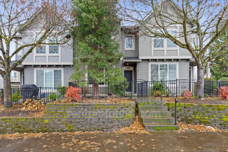 Beaverton House: 2310 NW Roseburg Terrace