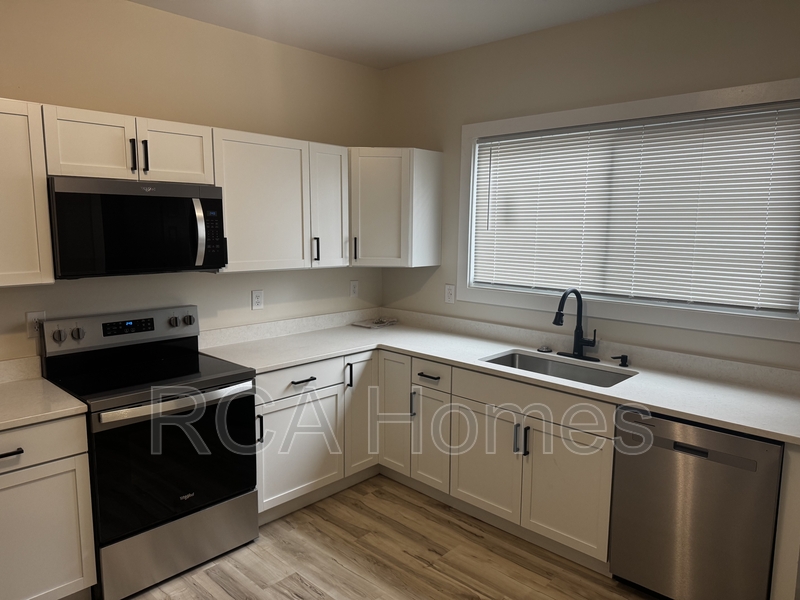 Indianapolis House: 18 North Gray Street