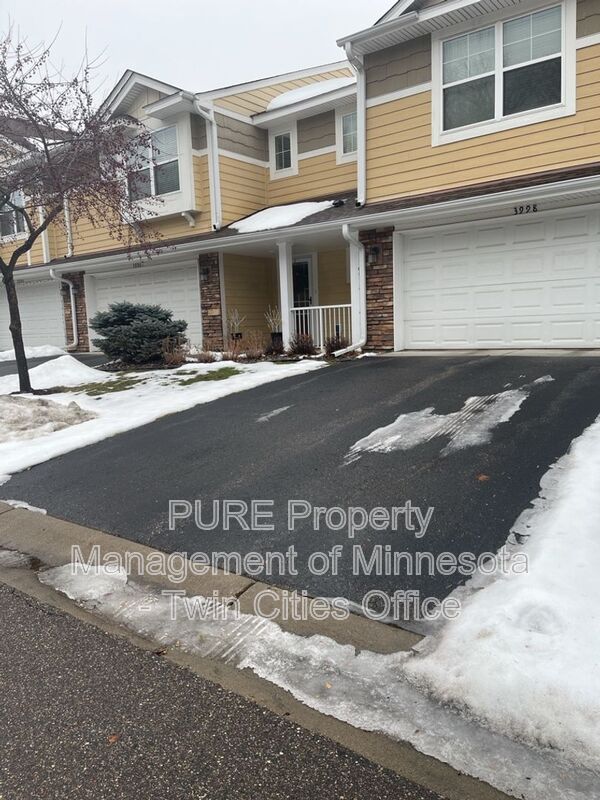 Eagan Townhome: 3998 Cedar Grove Ln