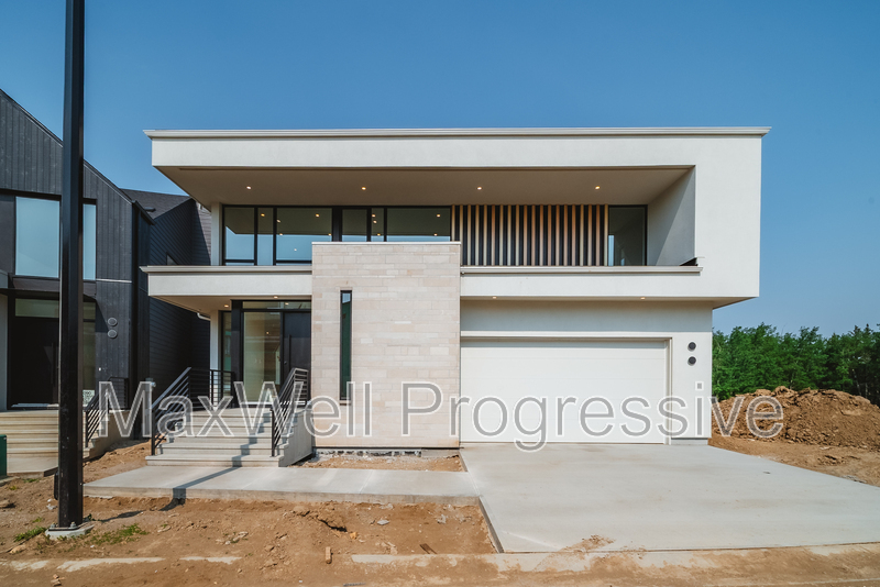 Edmonton House: #5 6090 Crawford DR
