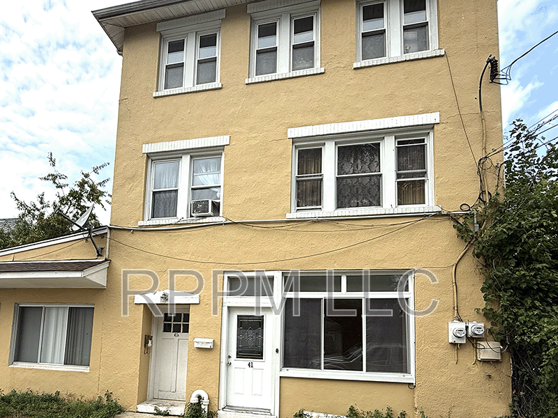 Bergenfield Condo: 41 Tyson Place - 1