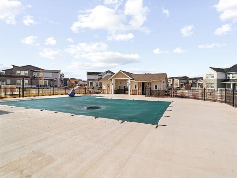 Main Rental Photo 16