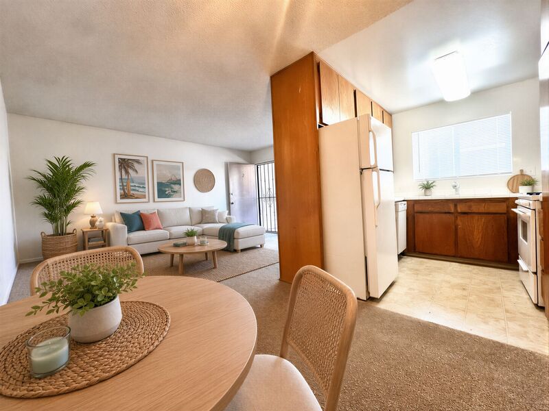 San Diego Condo: 1127 Reed Avenue #2