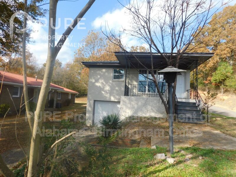 Birmingham House: 2028 Progress Street