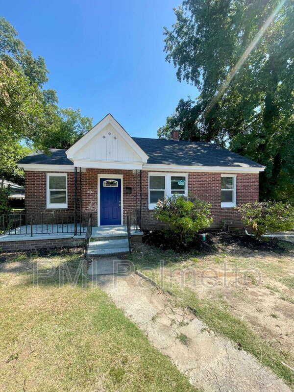 Columbia House: 2112 Academy Street