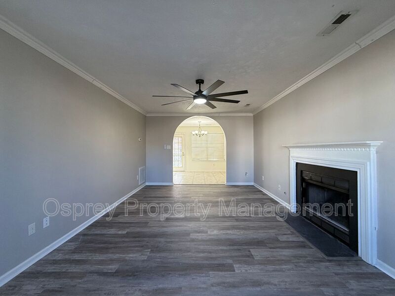 Spacious 4-Bedroom Home in Desirable Lee’s Mill! "ASK ABOUT OUR ZERO DEPOSIT" - Photo 2