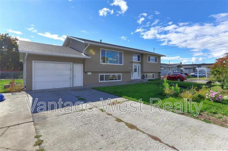 Kelowna House: A 735 Belgo Road