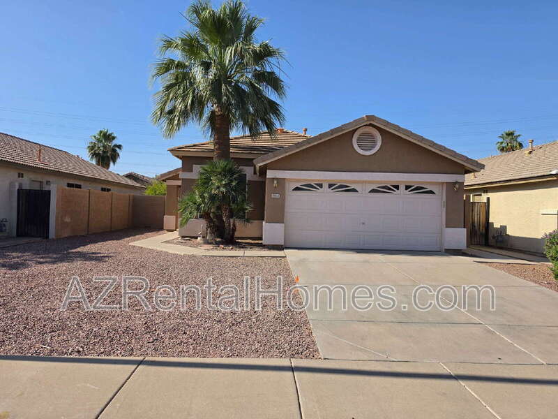 Gilbert House: 3911 E Heather Ct