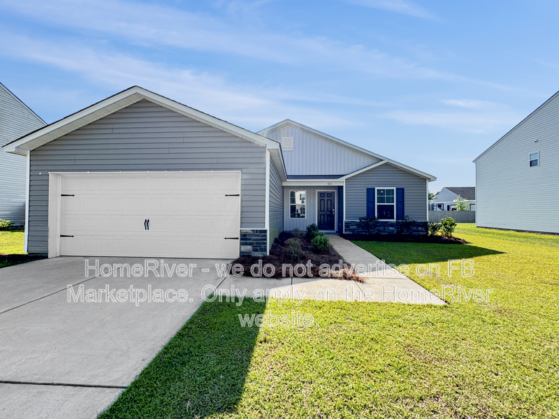 Camden House: 162 Carriagebrook Cir