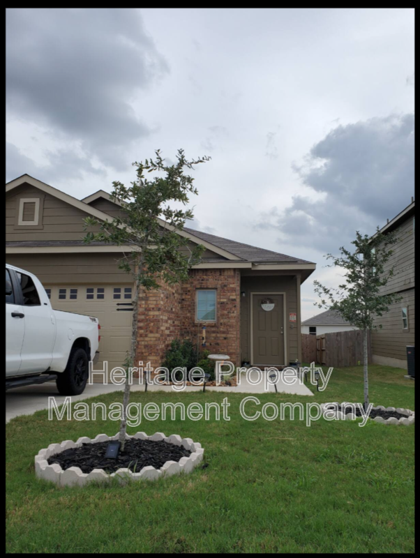 Converse House: 10522 Barbeque Bay