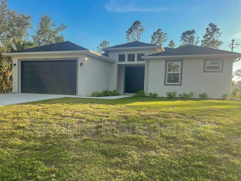 North Port House: 2805 Wells Ave