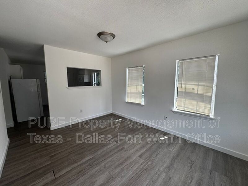 Dallas Condo: 2223 JB Jackson Jr Blvd