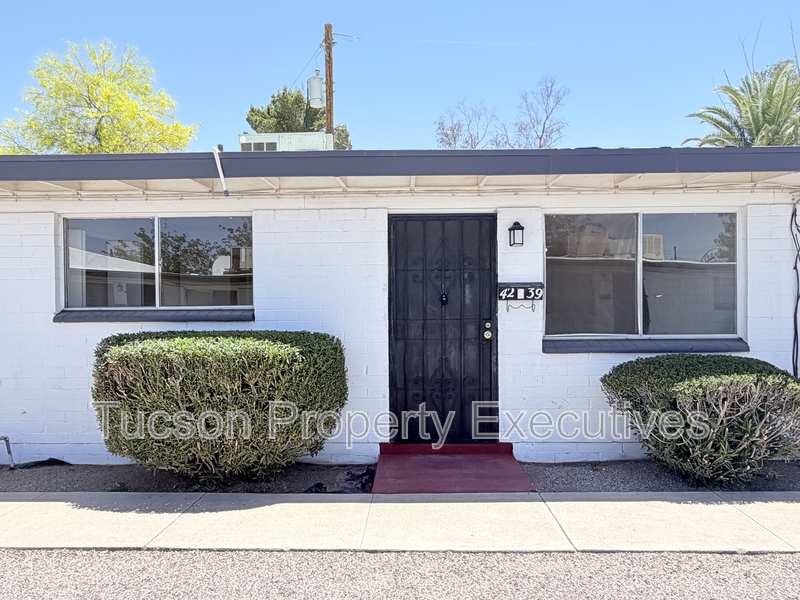 Tucson Condo: 4239 E. Lee Street