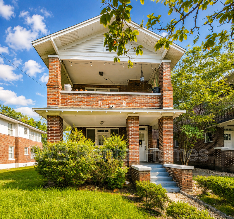 Jacksonville Condo: 2309 College St
