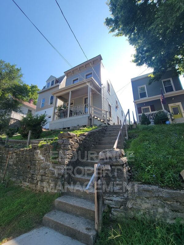 Cincinnati Condo: 538 Grand Ave