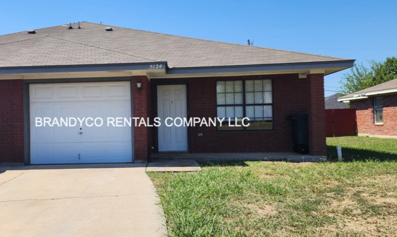 Killeen House: 5124 Daybreak Drive