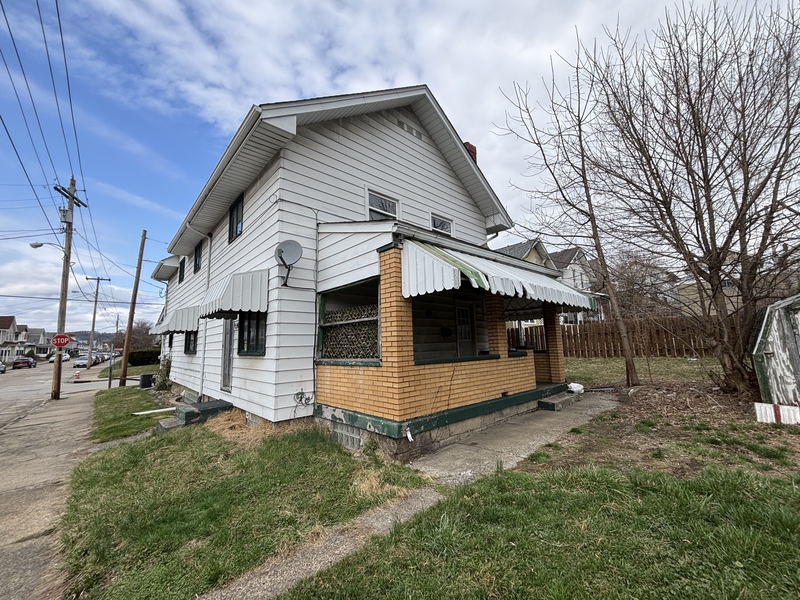 New Kensington Condo: 1628 Kenneth Avenue