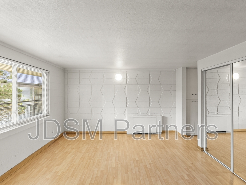 Denver Apartment: 2860 W 32nd Ave