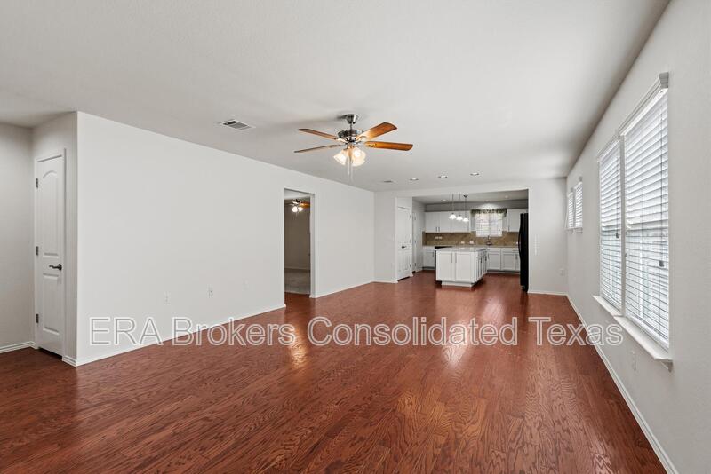 Georgetown House: 206 Paint Creek Lane