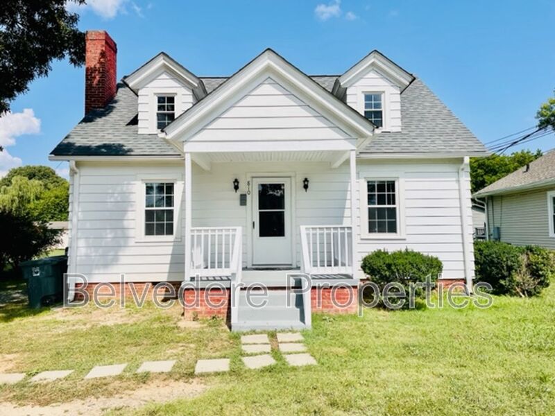 Greensboro House: 810 Elwell Ave