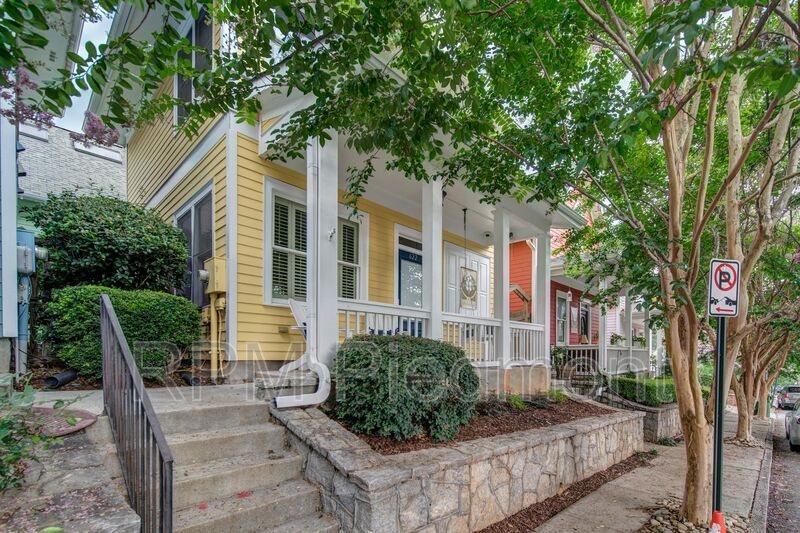 Atlanta House: 622 John Wesley Dobbs Ave NE