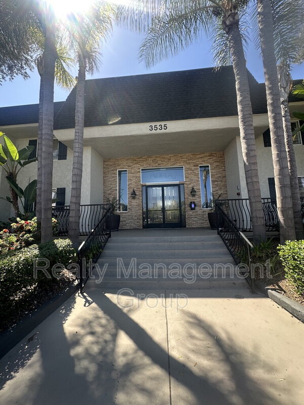 San Diego Condo: 3535 Madison Avenue