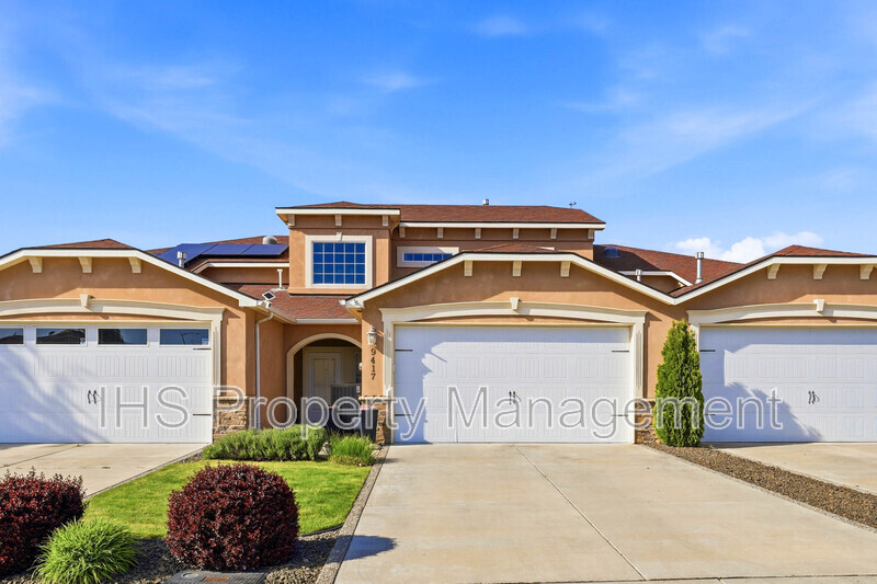 Pasco House: 9417 Vincenzo Dr.