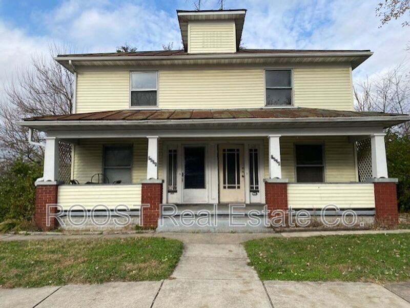 Springfield House: 1606/1608 W High St.