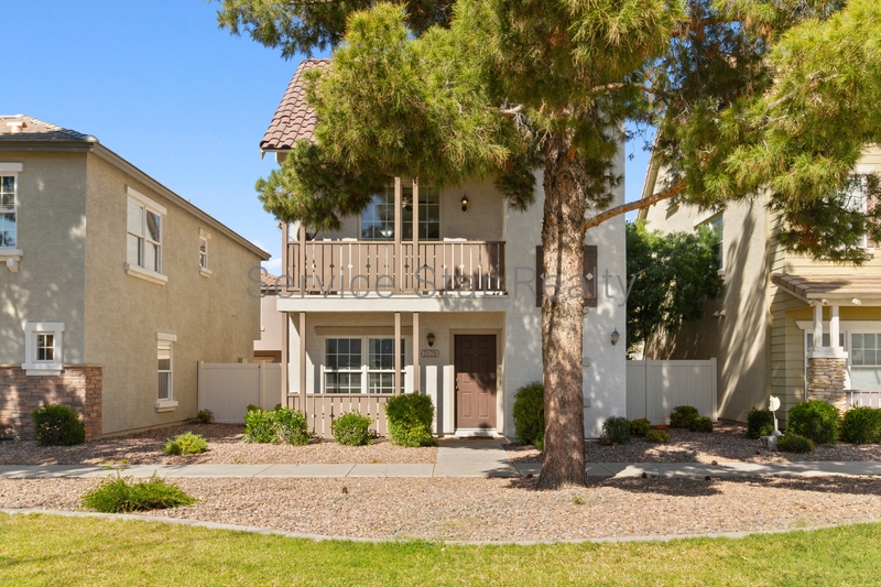 Phoenix House: 2129 E Huntington Dr