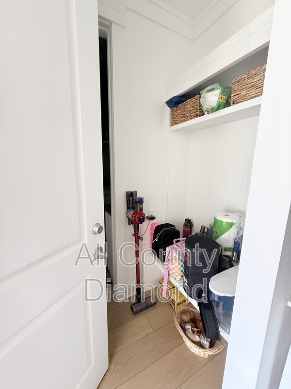 Main Rental Photo 25