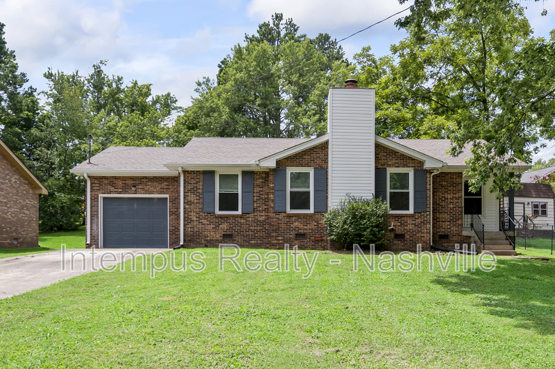 Nashville House: 804 Norwalk Dr