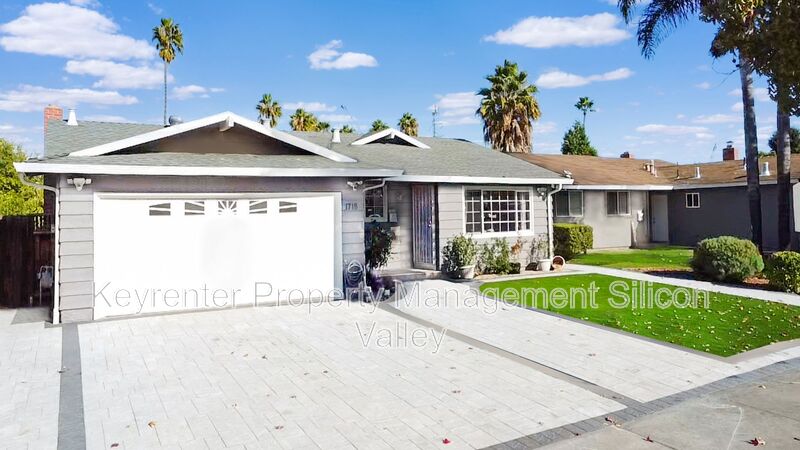 San Jose House: 1718 Vista Glen Drive