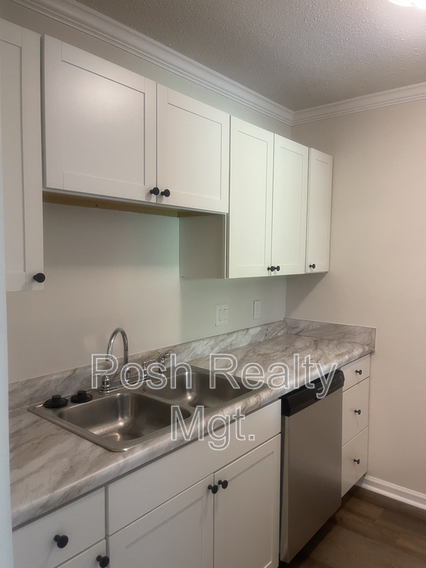 Greensboro Condo: 502 Mystic Drive - B