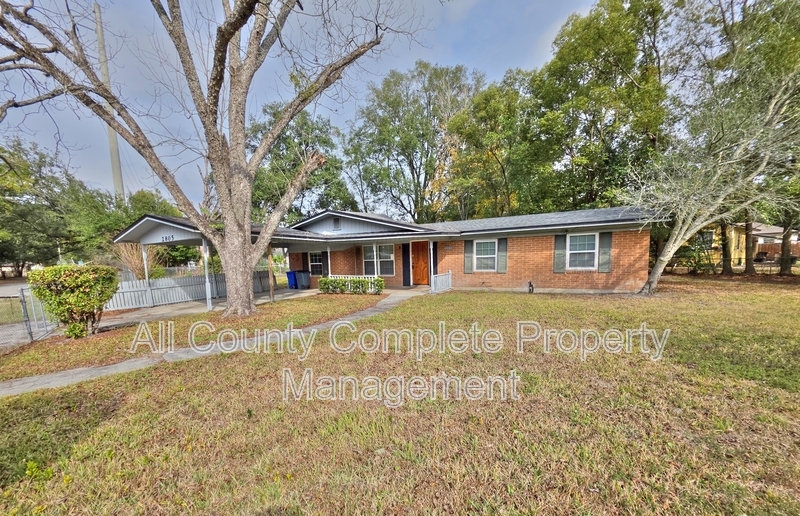 Jacksonville House: 2805 Prospect St