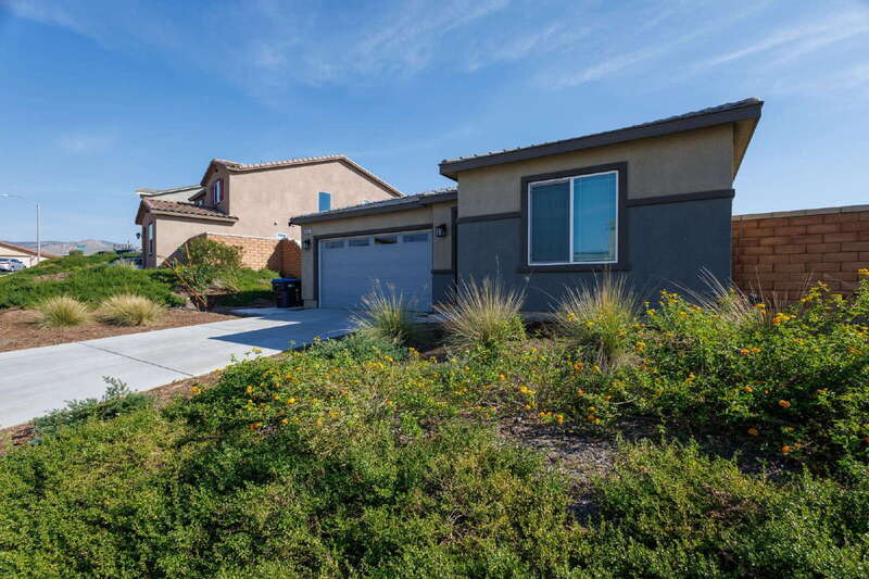 Riverside House: 19439 Seeding Palace Circle