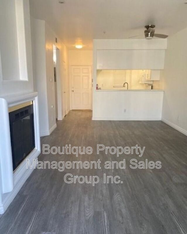 Long Beach House: 555 Maine Avenue # 329