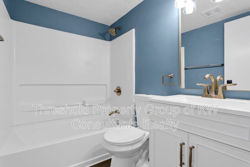 Columbus Condo: 2721 Brianlane Boulevard