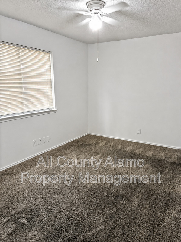 Main Rental Photo 15