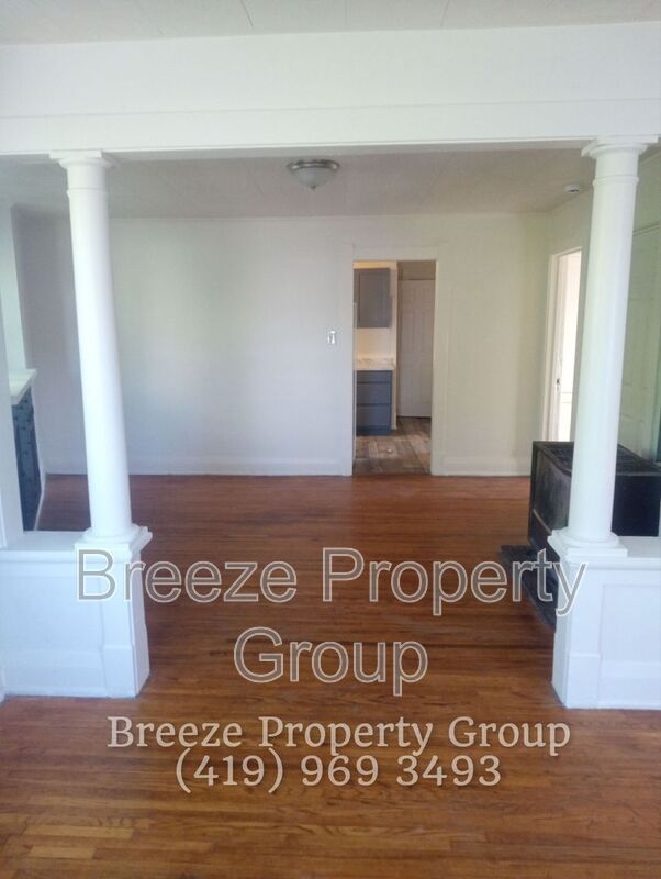 Toledo House: 228 Langdon St