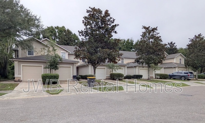 Jacksonville Townhome: 7899 Melvin Rd