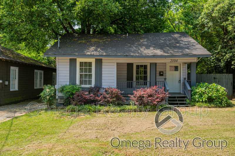 Montgomery House: 2104 Yancey Ave